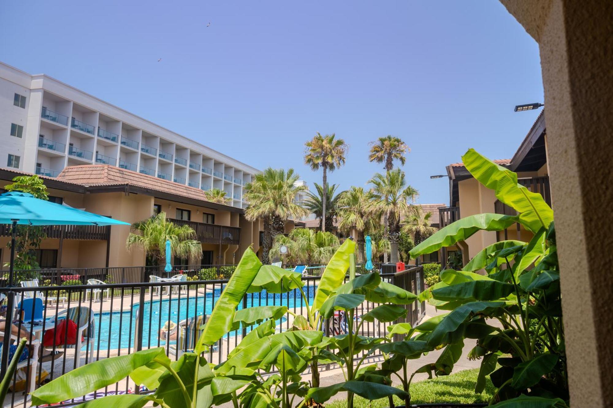 Апартаменти Flamingos Hideaway Stylish 1Br Coastal Escape 155 Саут-Падре-Айленд Екстер'єр фото